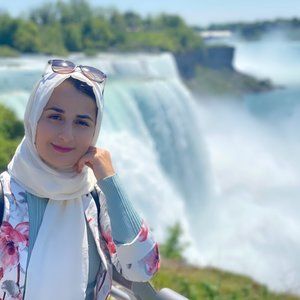 Meet your Posher, Samira